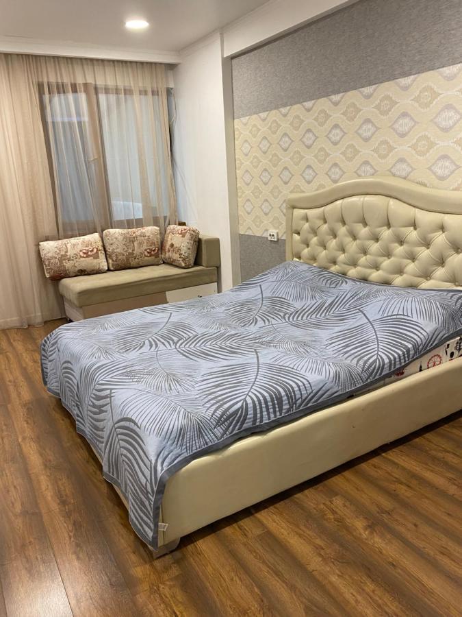 Просторная Двухкомнатная Квартира Жк Бакытты Омир Almaty Ngoại thất bức ảnh